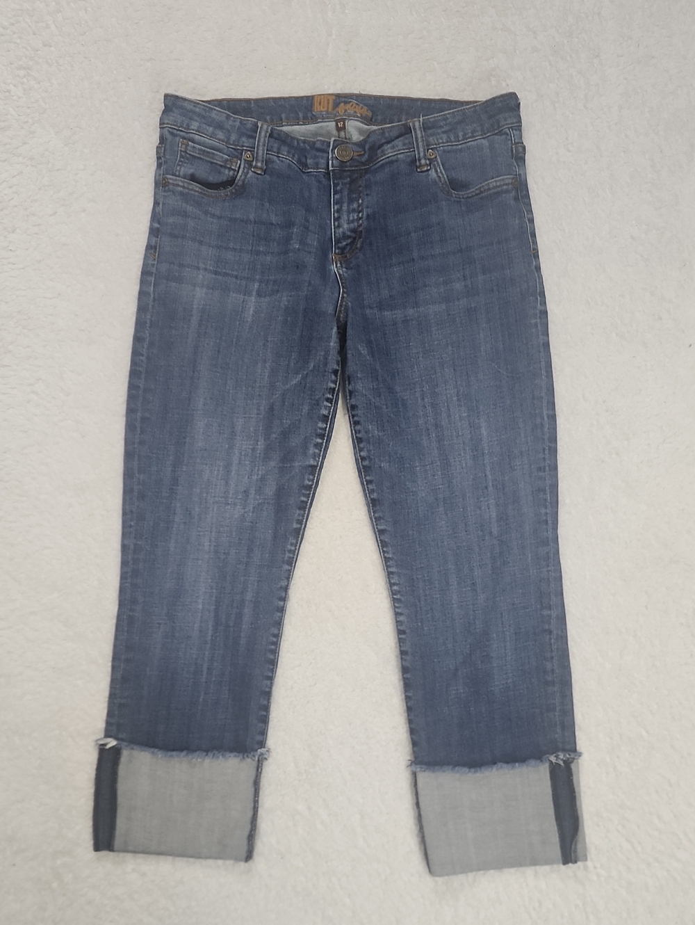 Kut From The Kloth Straight Leg Cuffed Capris